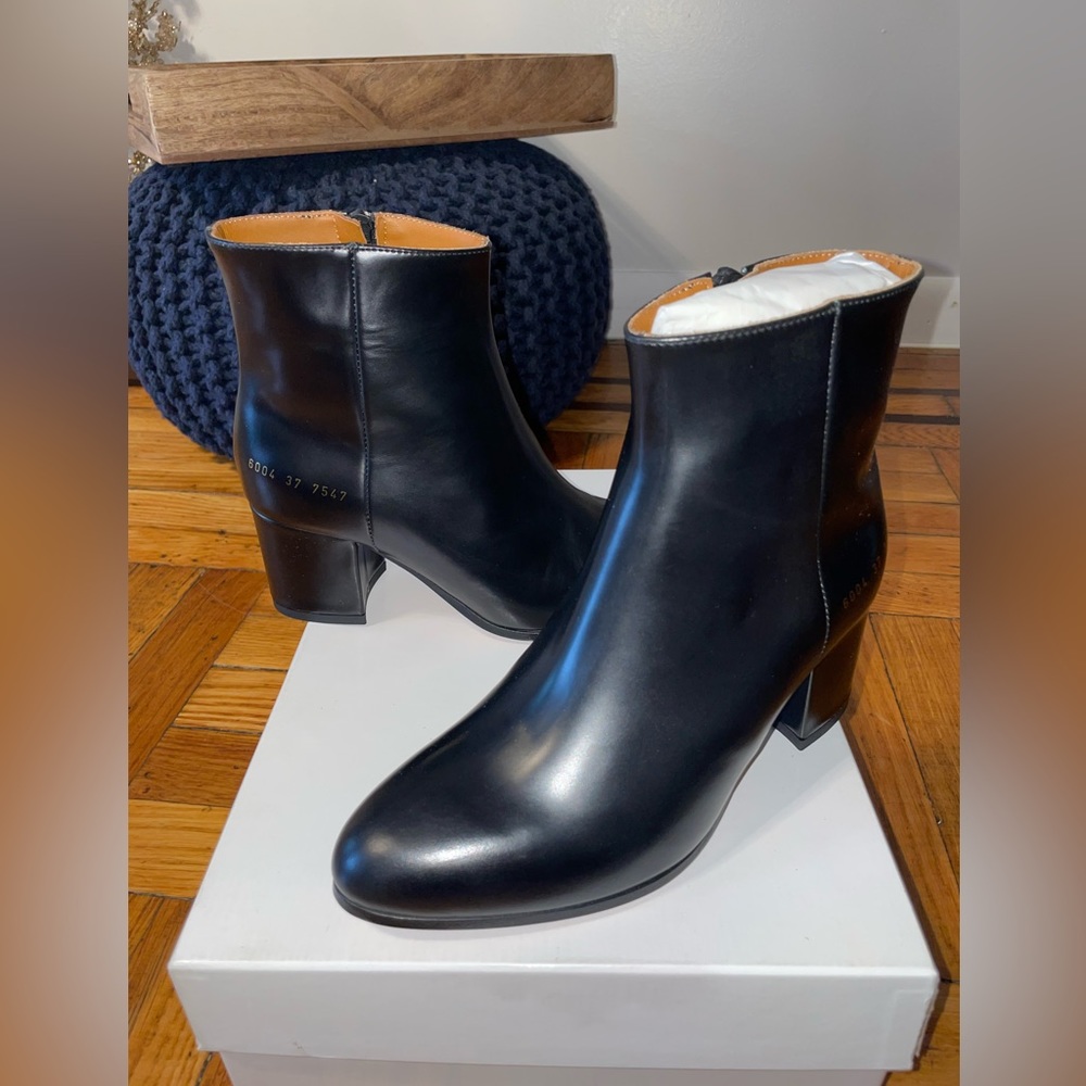 Woman By Common Projects Ankle Boot w/Heel EU 37(US 7)